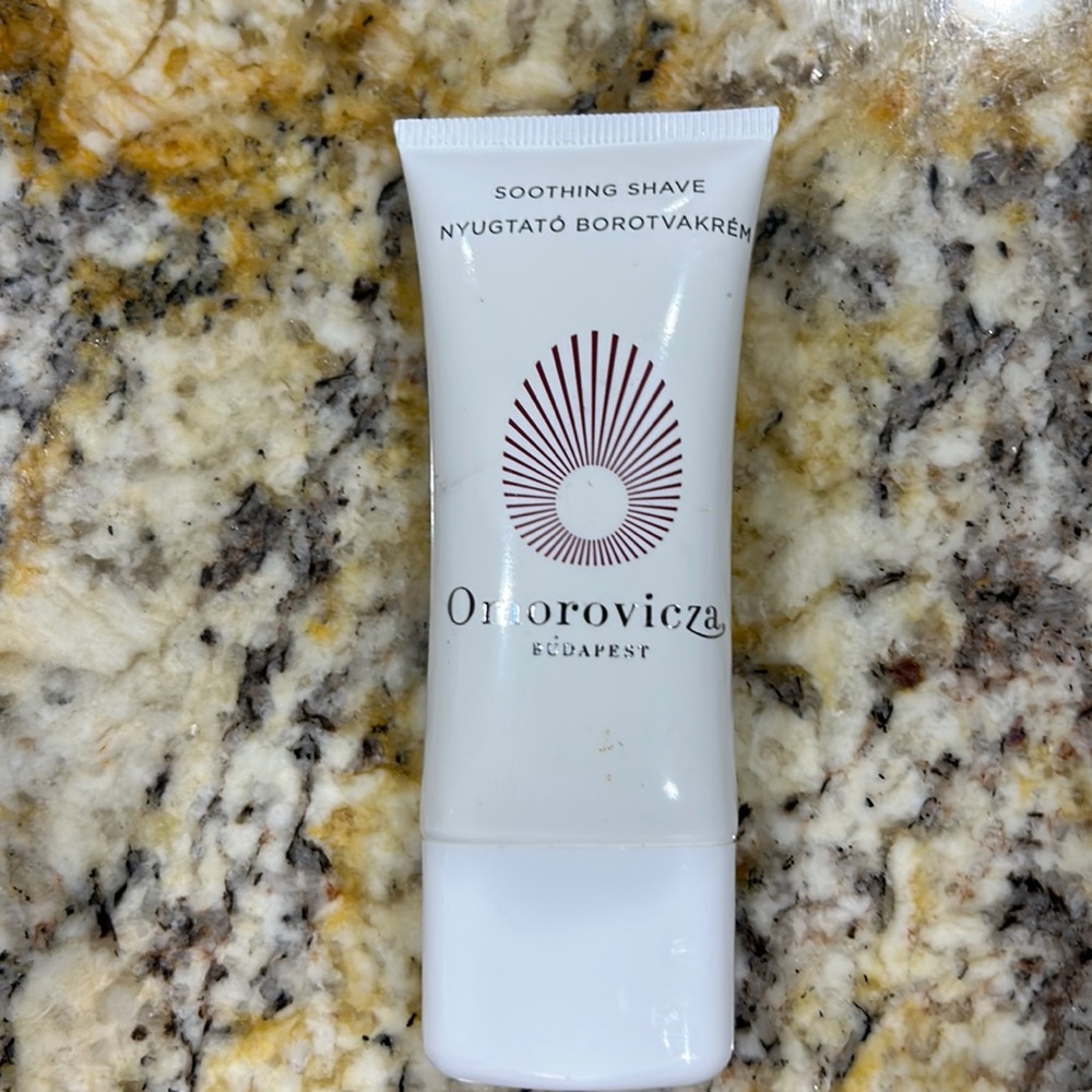 Omorovicza Soothing Shave 1 oz
